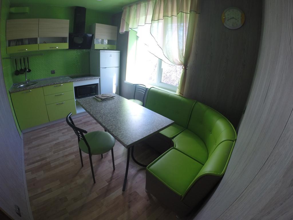 Apartmens On Khabarovskaya Appartement Kryvy Rih Buitenkant foto